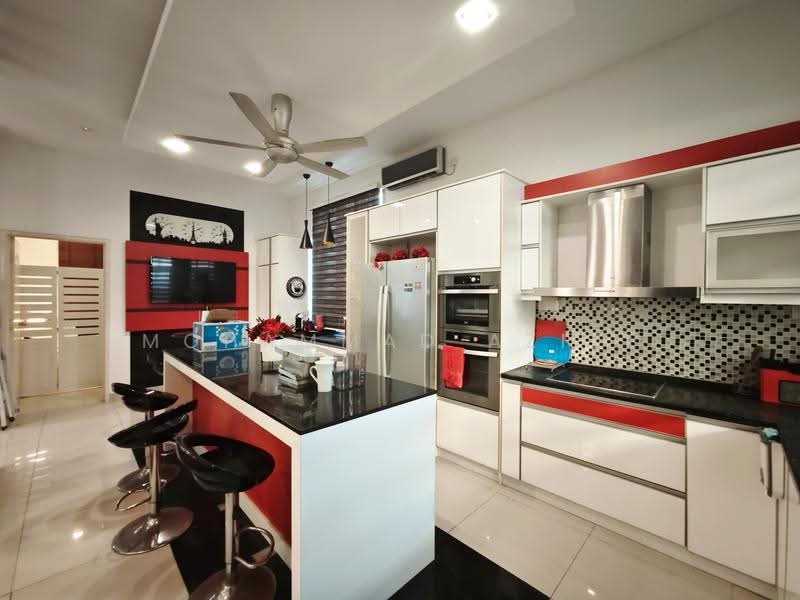 Bungalow House for Sale in Kampung Sungai Ular (Sungai Karang) - Mohammad Azizi - PropertyGuru.com.my