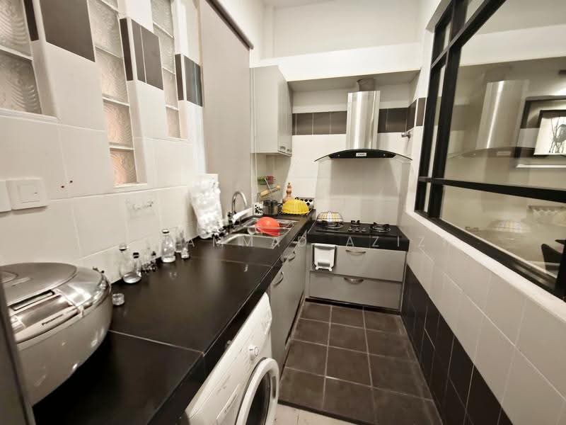 Bungalow House for Sale in Kampung Sungai Ular (Sungai Karang) - Mohammad Azizi - PropertyGuru.com.my