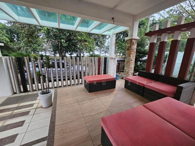 Bungalow House for Sale in Kampung Sungai Ular (Sungai Karang) - Mohammad Azizi - PropertyGuru.com.my