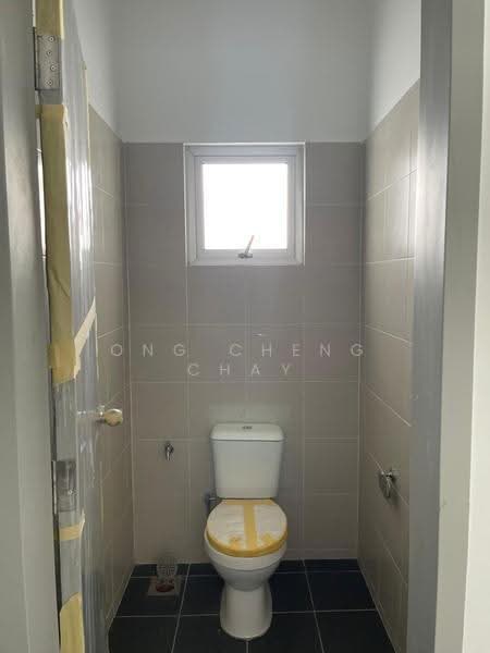 Kedai untuk Disewa di Setia Ecohill (Semenyih) - Ong Cheng Chay - Bathroom - PropertyGuru.com.my