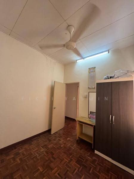 Rumah Kluster untuk Dijual di Bukit Mahkota (Bangi) - Fikri Yasmin - PropertyGuru.com.my