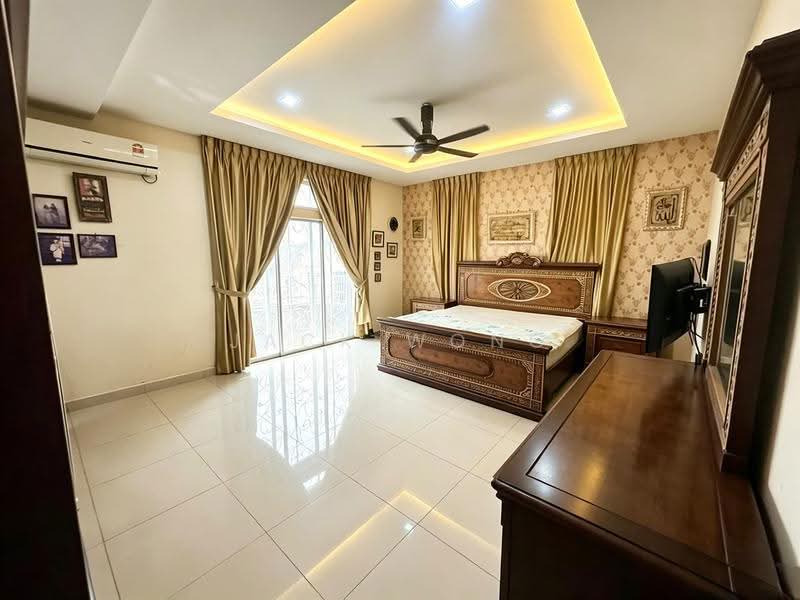 3-storey Terraced House for Rent in Taman Ehsan Jaya (Ulu Tiram) - Jack Wong - Bedroom - PropertyGuru.com.my