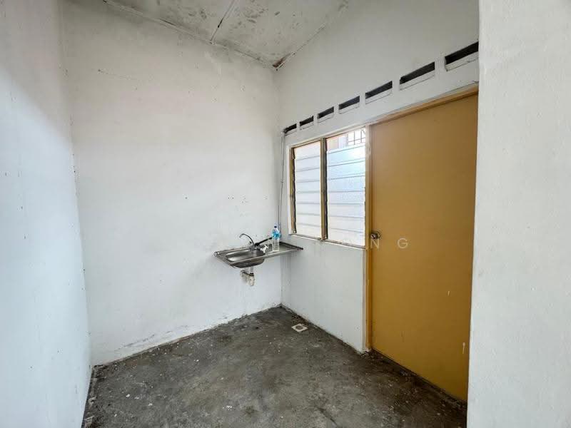 Flat for Sale at Taman Pulai Utama - Justin Kong - Interior - PropertyGuru.com.my