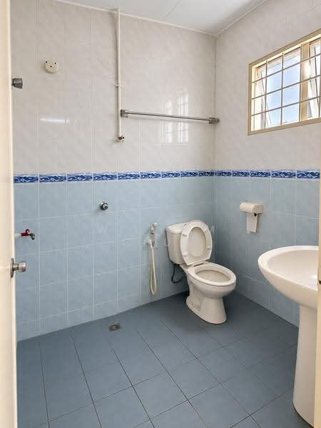 2-storey Terraced House for Sale in Taman Bukit Permai (Kajang) - William Chua - Bathroom - PropertyGuru.com.my