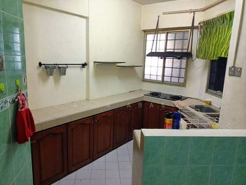 Condominium for Rent at Seri Mas Condominium - Amir Abas - Kitchen - PropertyGuru.com.my