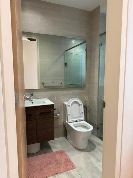 Kondominium untuk Disewa di Trinity Pentamont - Debbie Wong - Bathroom - PropertyGuru.com.my
