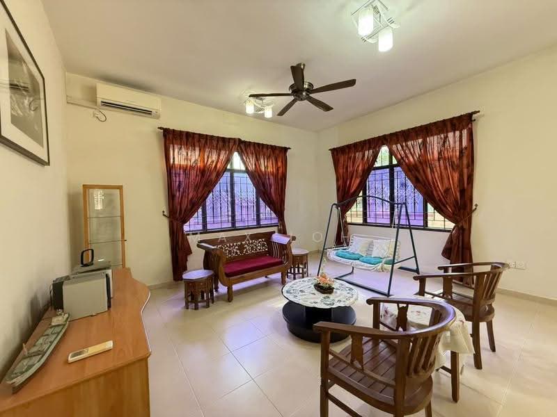 Rumah Berkembar untuk Dijual di Taman Nusa Idaman (Iskandar Puteri (Nusajaya)) - Max Loh - Living Room - PropertyGuru.com.my