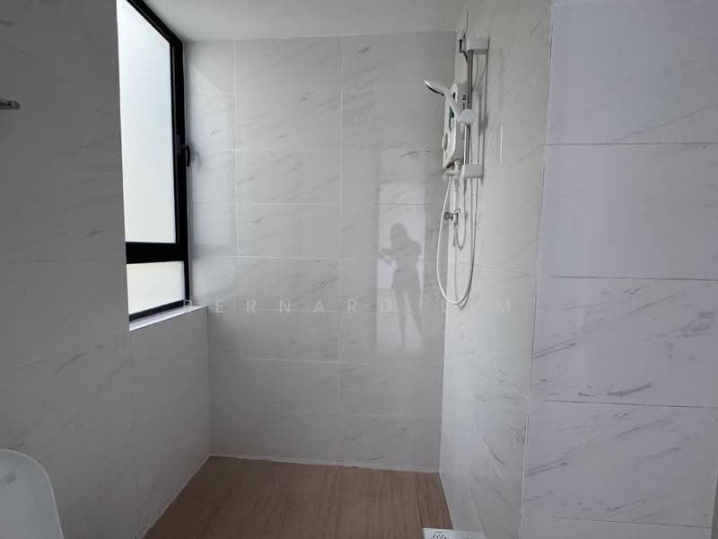 Service Residence for Sale at Country Garden Central Park - Bernard Lim - PropertyGuru.com.my