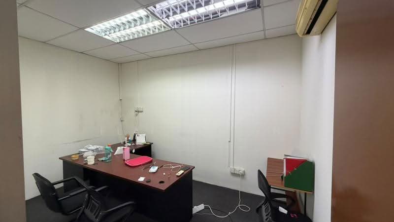 Kedai untuk Disewa di Taman Molek (Johor Bahru) - Elaine Chan - Interior - PropertyGuru.com.my