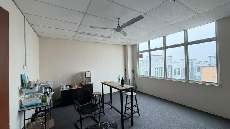 Kedai untuk Disewa di Taman Molek (Johor Bahru) - Elaine Chan - Interior - PropertyGuru.com.my