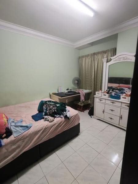 Condominium for Sale at Bam Villa - Belle Yee - Bedroom - PropertyGuru.com.my