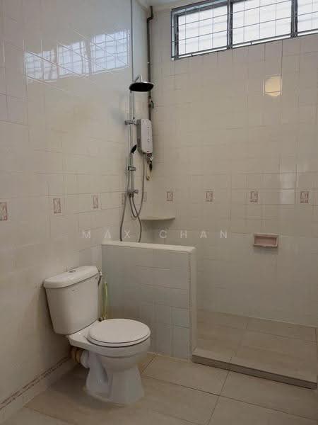 Rumah Teres 2-Tingkat untuk Disewa di Bandar Sunway (Sunway) - Max Chan - Bathroom - PropertyGuru.com.my