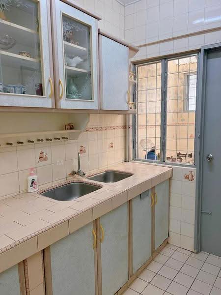 Rumah Teres 2-Tingkat untuk Disewa di Bandar Sunway (Sunway) - Max Chan - Kitchen - PropertyGuru.com.my