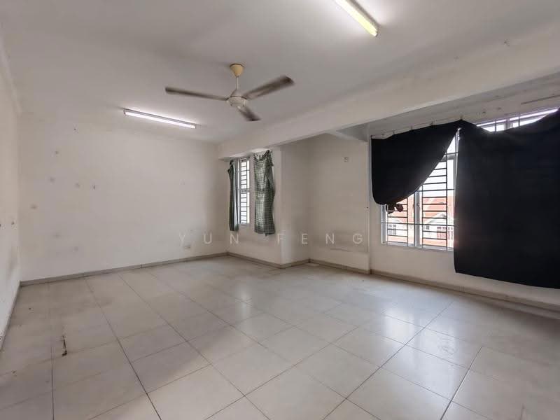2.5-storey Terraced House for Sale in Taman Seri Orkid (Skudai) - Yun Feng - PropertyGuru.com.my