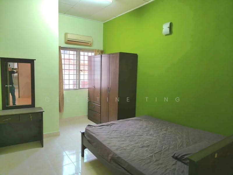2-storey Terraced House for Sale in Taman Bukit Mewah (Kajang) - Celestine Ting - Bedroom - PropertyGuru.com.my