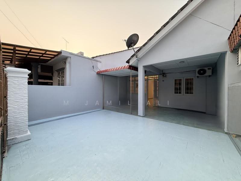 Rumah Teres 1-Tingkat untuk Dijual di Taman Sri Terap (Muar) - M Jamil Ali - Exterior - PropertyGuru.com.my
