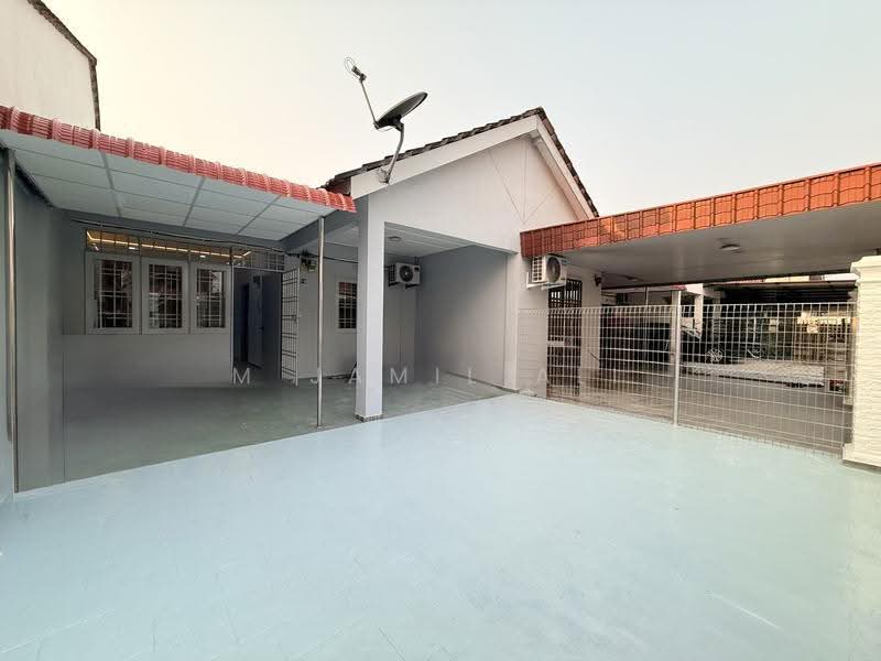 Rumah Teres 1-Tingkat untuk Dijual di Taman Sri Terap (Muar) - M Jamil Ali - Exterior - PropertyGuru.com.my