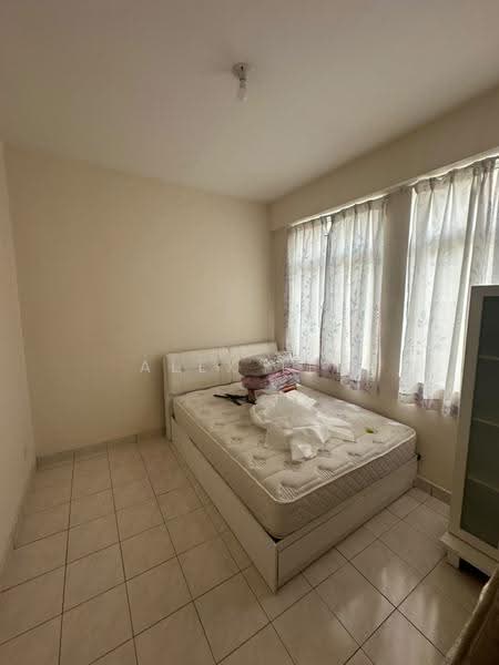 Flat for Rent at Taman Tenaga - Alex Lee - Bedroom - PropertyGuru.com.my