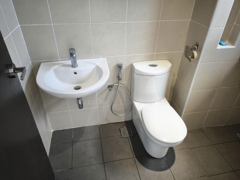 3-storey Terraced House for Sale in Puchong (Selangor) - Ron Liew - Bathroom - PropertyGuru.com.my