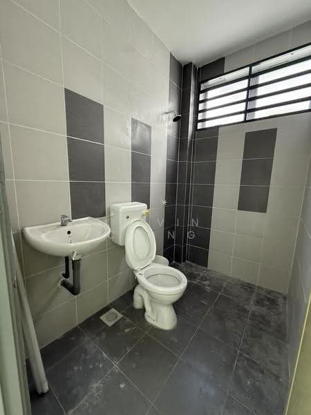 Rumah Teres 2-Tingkat untuk Dijual di Taman Pengkalan Barat (Ipoh) - Kelvin Chong - Bathroom - PropertyGuru.com.my