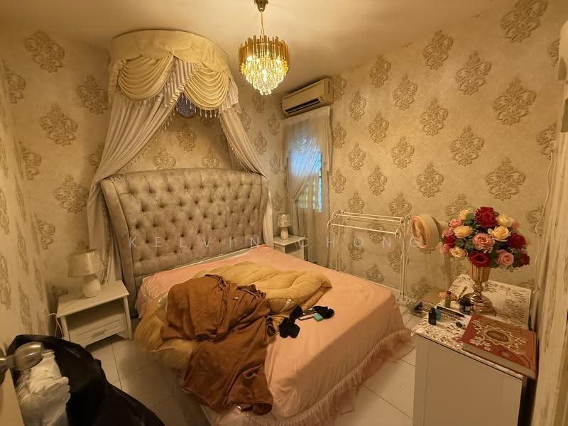 Rumah Teres 2-Tingkat untuk Dijual di Taman Pengkalan Barat (Ipoh) - Kelvin Chong - Bedroom - PropertyGuru.com.my