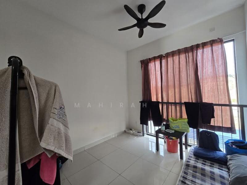Terraced House for Sale in Kampung Desa Putra (Dengkil) - Mahirah . - Bedroom - PropertyGuru.com.my
