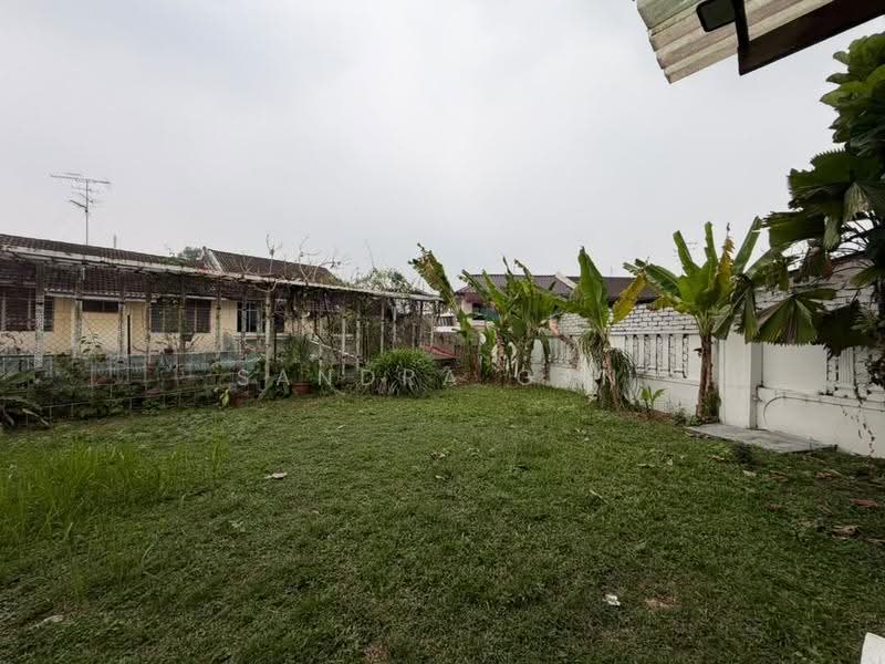 Rumah Banglo untuk Disewa di Johor Bahru (Johor) - Sandra Gan - Garden - PropertyGuru.com.my