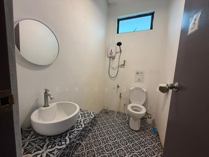 Rumah Banglo untuk Disewa di Johor Bahru (Johor) - Sandra Gan - Bathroom - PropertyGuru.com.my