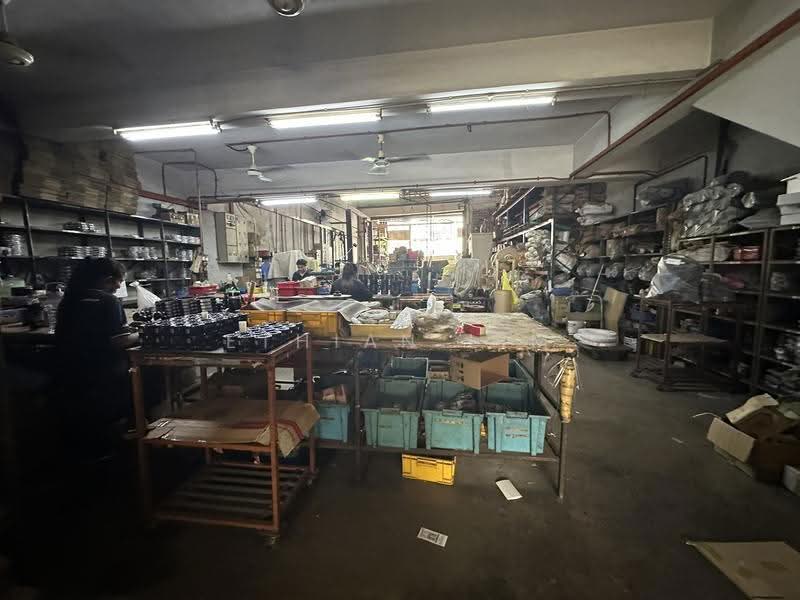 Terrace Factory for Rent in Taman Sungai Besi (Salak South) - Lim Ee Thian - Interior - PropertyGuru.com.my