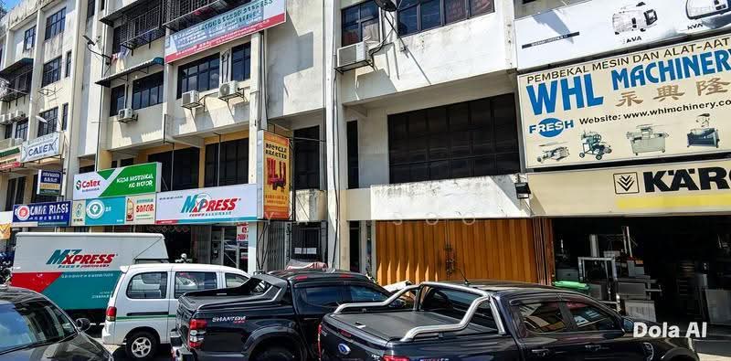 Kedai / Pejabat untuk Dijual di Taman Sri Batu Caves (Batu Caves) - Ryan Soo - Exterior - PropertyGuru.com.my