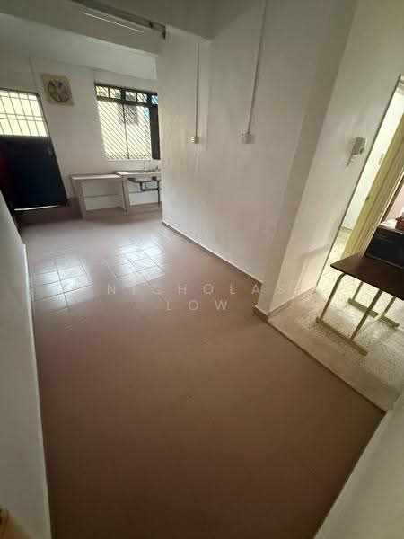 1.5-storey Terraced House for Rent in Taman Molek (Johor Bahru) - Nicholas Low - Kitchen - PropertyGuru.com.my