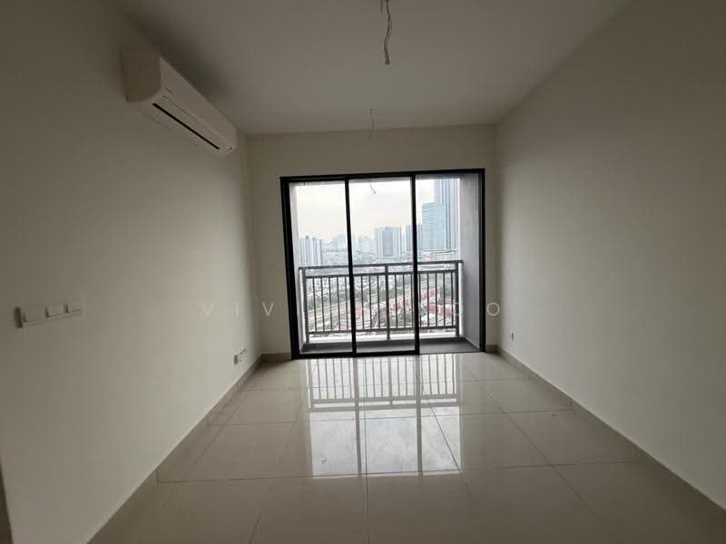 Kondominium untuk Dijual di Platinum Arena - Vivian Foo - Balcony - PropertyGuru.com.my