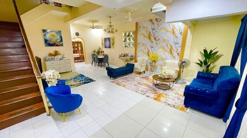 Terraced House for Sale in Taman Desa Karunmas (Balakong) - Ashraff Daniel - Living Room - PropertyGuru.com.my