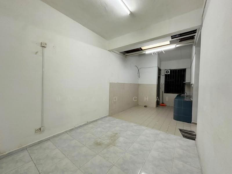 Rumah Teres 1-Tingkat untuk Dijual di Bukit Indah (Iskandar Puteri (Nusajaya)) - Howard Chai - Kitchen - PropertyGuru.com.my