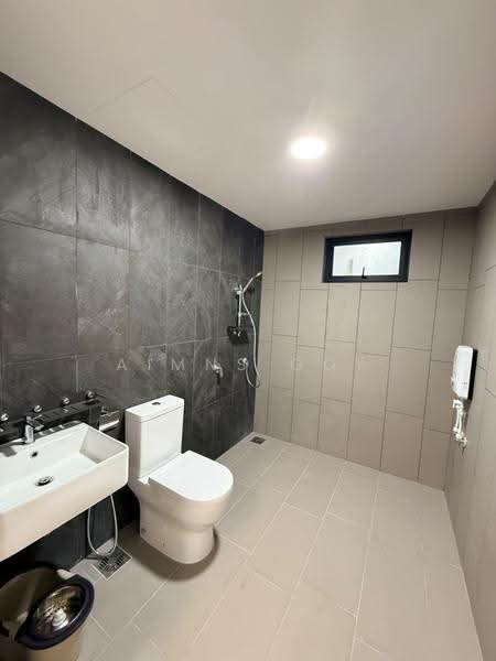 Kondominium untuk Disewa di Tuai Timur - Aimns Goy - Bathroom - PropertyGuru.com.my