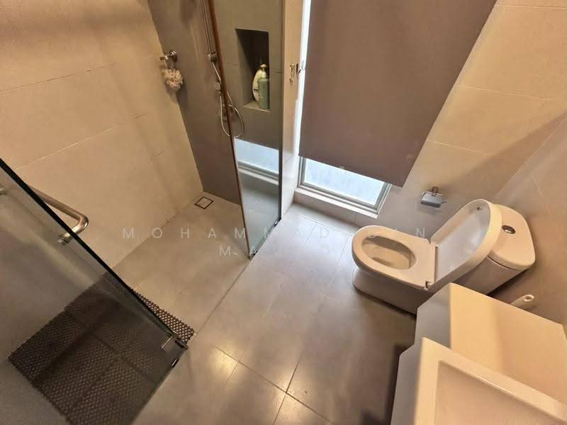 Cluster House for Sale in Sunway Alam Suria (Shah Alam) - Mohammad Din Majid - Bathroom - PropertyGuru.com.my