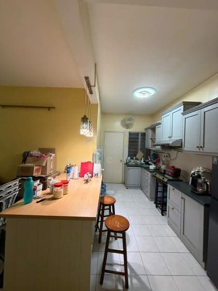 Condominium for Sale at Platinum Hill PV 3 - Bruce . - Kitchen - PropertyGuru.com.my