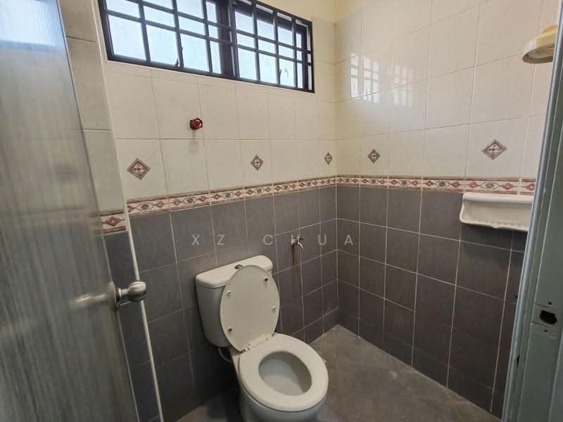 Rumah Teres 2.5-Tingkat untuk Disewa di Johor Bahru (Johor) - XZ CHUA - Bathroom - PropertyGuru.com.my