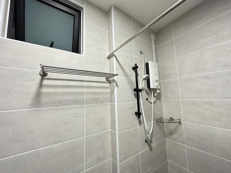 Service Residence for Rent at B11 Parkland Residence - Dylan Tan - Bathroom - PropertyGuru.com.my