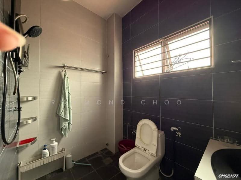 Rumah Teres 2-Tingkat untuk Disewa di Bandar Bukit Tinggi (Klang) - Raymond Choo - Bathroom - PropertyGuru.com.my