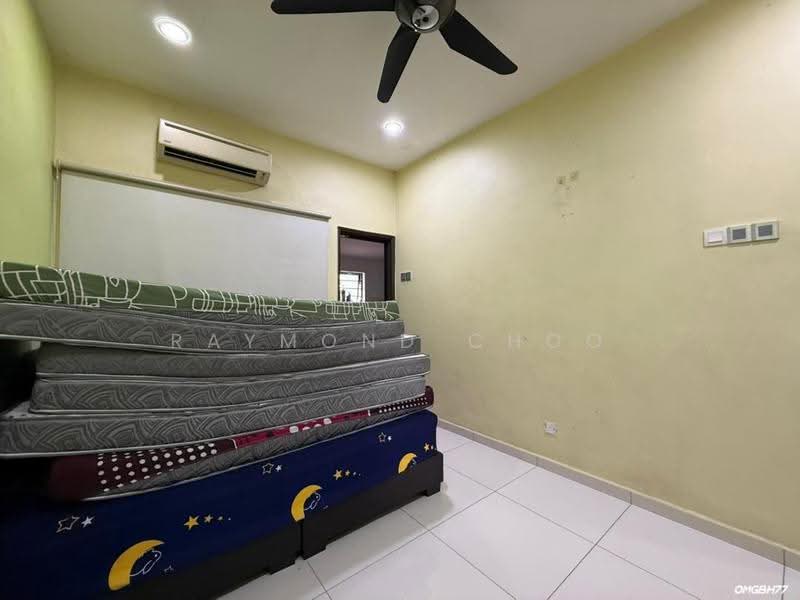 Rumah Teres 2-Tingkat untuk Disewa di Bandar Bukit Tinggi (Klang) - Raymond Choo - Bedroom - PropertyGuru.com.my