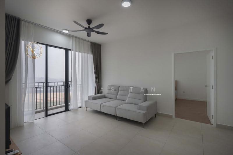 Kondominium untuk Disewa di Tuai Timur - Vitas Tan - Living Room - PropertyGuru.com.my