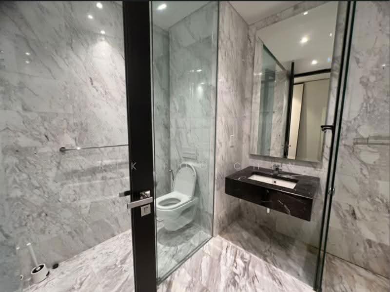 Kediaman Servis untuk Dijual di Banyan Tree Signatures - Erik Foo Chen - Bathroom - PropertyGuru.com.my