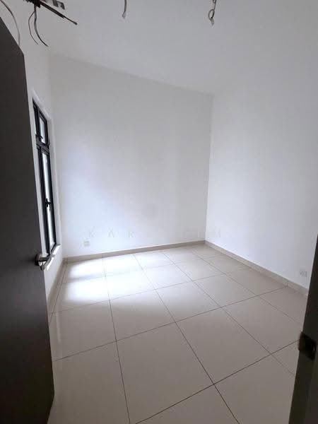 Cluster House for Sale in Taman Glenmarie (Johor Bahru) - Karl Lim - Interior - PropertyGuru.com.my