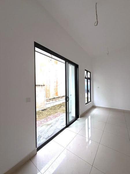 Cluster House for Sale in Taman Glenmarie (Johor Bahru) - Karl Lim - Interior - PropertyGuru.com.my