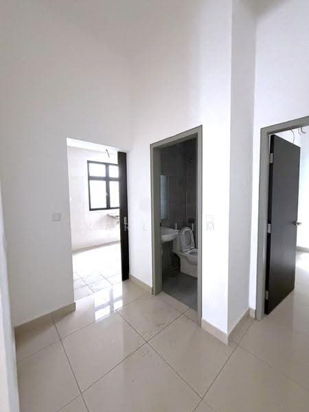 Cluster House for Sale in Taman Glenmarie (Johor Bahru) - Karl Lim - Bathroom - PropertyGuru.com.my