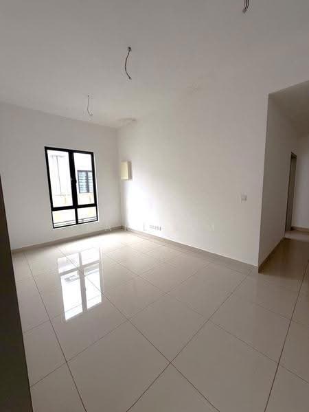 Cluster House for Sale in Taman Glenmarie (Johor Bahru) - Karl Lim - Interior - PropertyGuru.com.my