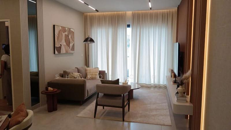 Kondominium untuk Dijual di Bayu Timur Residences - Sharon Choo - Living Room - PropertyGuru.com.my