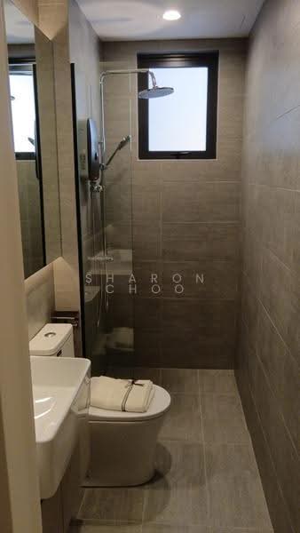 Kondominium untuk Dijual di Bayu Timur Residences - Sharon Choo - Bathroom - PropertyGuru.com.my