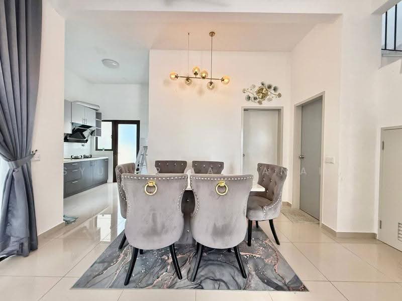 Rumah Teres untuk Dijual di Eco Grandeur (Puncak Alam) - Syukor Hartanah - Kitchen - PropertyGuru.com.my